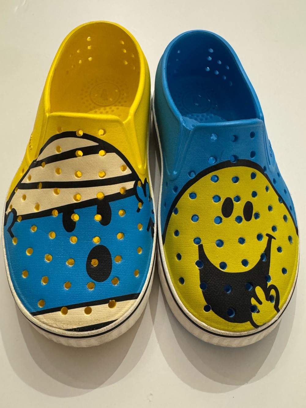 Native Shoes x Mr. Men Mr. Happy Mr. Bump Kids Slip Ons C11